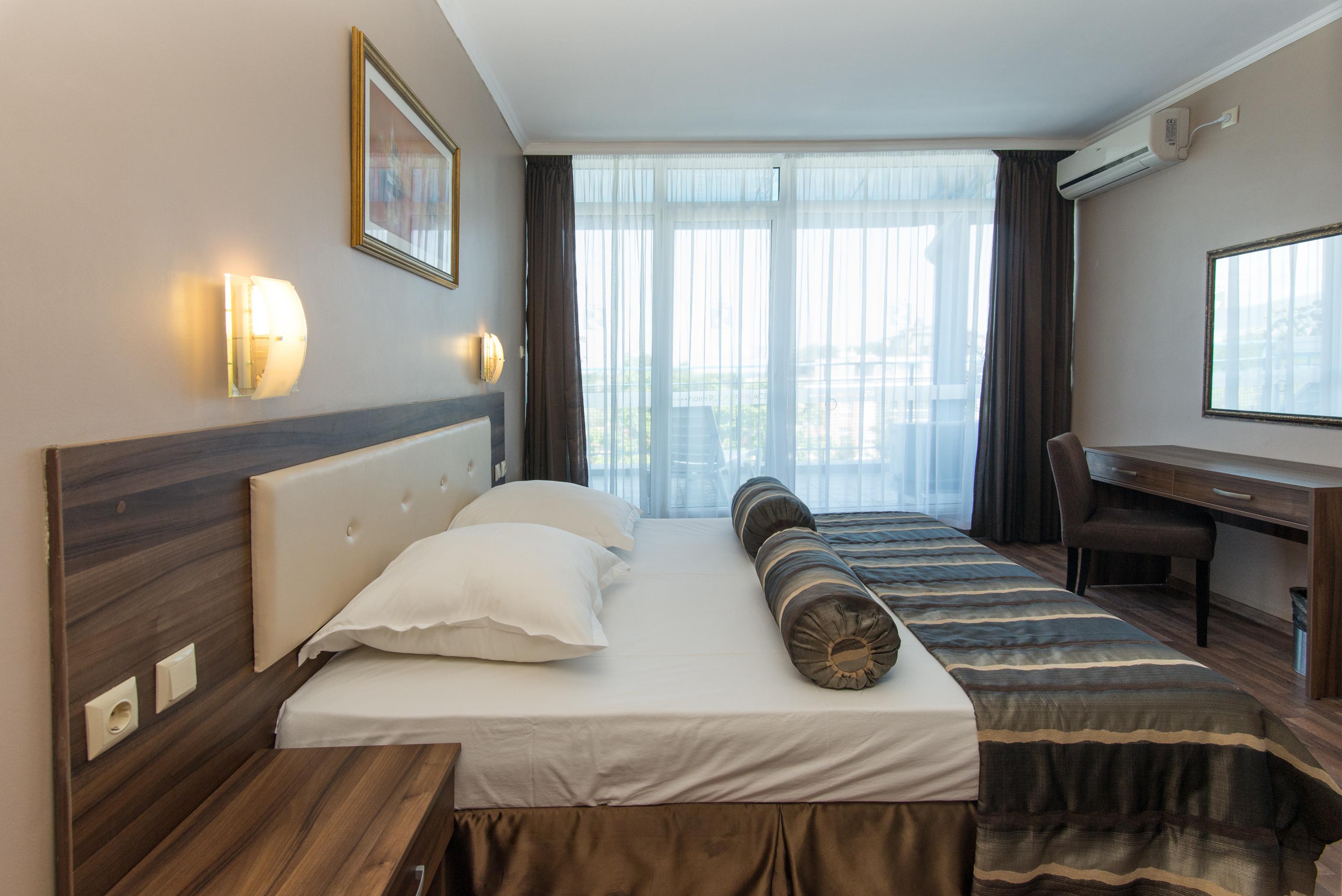 Regata Palace Hotel Sluneční pobřeží Exteriér fotografie