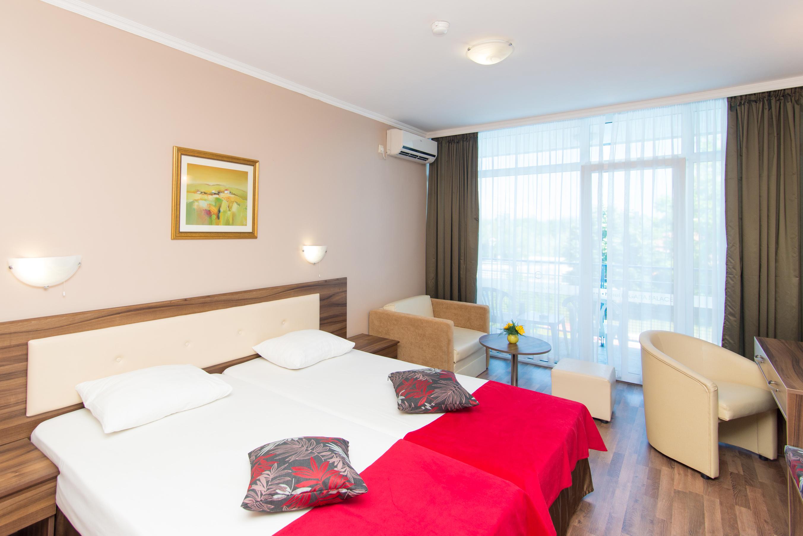 Regata Palace Hotel Sluneční pobřeží Exteriér fotografie