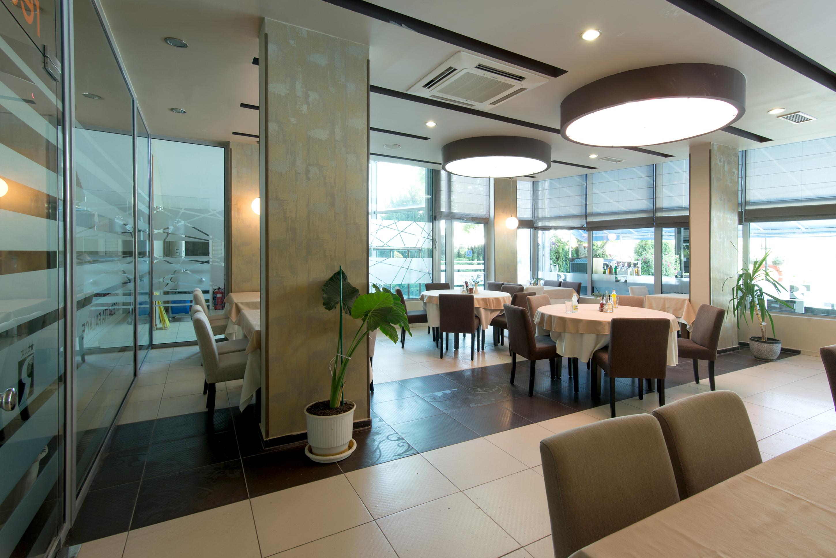 Regata Palace Hotel Sluneční pobřeží Exteriér fotografie